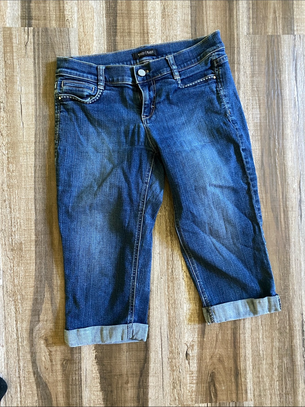 Dark Blue Mid-Rise Cropped Capri Jeans